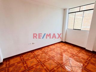 Foto 14 de 1140869 🏡 ¡Casa De 3 Pisos En Venta Cerca Al Mall De Comas – Vive O Invierte En La Mejor Zona!