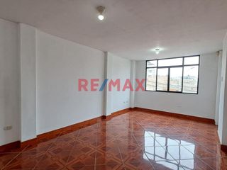 Foto 17 de 1140869 🏡 ¡Casa De 3 Pisos En Venta Cerca Al Mall De Comas – Vive O Invierte En La Mejor Zona!