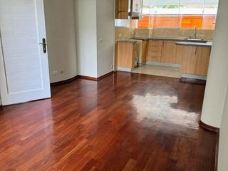Foto 1 de Ocasíon Dpto. de 1 dormitorio,1 cochera en Las Magnolias,Surco