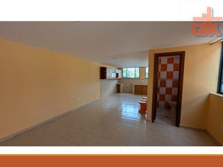 Foto 3 de De Arriendo Casa 2 Hab en el Centro de Tumbaco