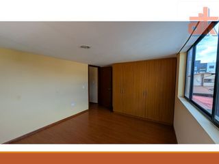 Foto 10 de De Arriendo Casa 2 Hab en el Centro de Tumbaco