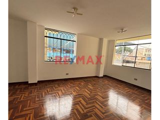 Foto 1 de ¡Dúplex De 95 M² En El Callao, Listo Para Habitar, Excelente Ubicación Cerca De Universidades Y Centros Comerciales.
