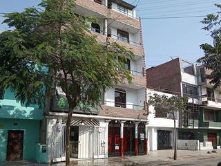 Foto 2 de Se vende casa de 5 pisos en San Juan de Lurigancho