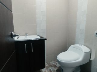 Foto 14 de Vendo casa de una planta con proyección en el Paraiso