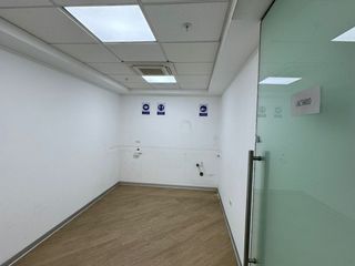 Foto 7 de Oficina Prime de 947 m² con Vista Al Golf Los Incas en Santiago de Surco