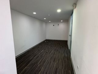 Foto 10 de Oficina Prime de 947 m² con Vista Al Golf Los Incas en Santiago de Surco