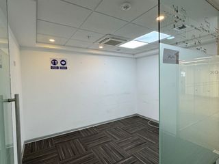 Foto 13 de Oficina Prime de 947 m² con Vista Al Golf Los Incas en Santiago de Surco
