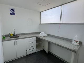 Foto 21 de Oficina Prime de 947 m² con Vista Al Golf Los Incas en Santiago de Surco