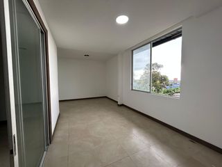 Foto 12 de Locales Comerciales Plaza Hogar