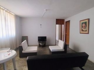 Foto 12 de AMPLIA CASA EN VENTA EN URBANIZACON MIRAFLORES  -  AV CAYETANO HEREDIA. - CASTILLA - PIURA
