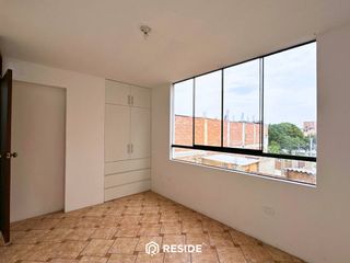 Foto 9 de Departamento de 2 Dormitorios en 3er Piso  Urb. Covicorti