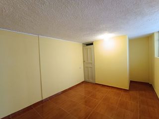 Foto 14 de CASA RENTERA EN VENTA, 608m2 EN CHIMBACALLE