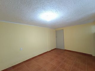 Foto 16 de CASA RENTERA EN VENTA, 608m2 EN CHIMBACALLE