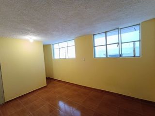Foto 17 de CASA RENTERA EN VENTA, 608m2 EN CHIMBACALLE
