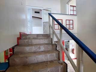 Foto 4 de Vendo propiedad comercial en Urdesa, 800m2 de terreno y 750m2 de construccion