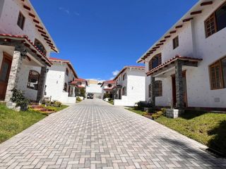 Foto 1 de Renta  Casa Nueva No Adosada en La Armenia – Valle de Los Chillos