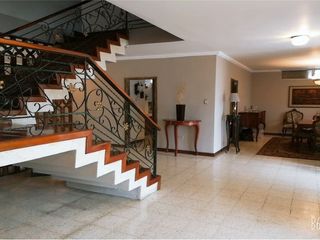 Foto 4 de 🏡 ¡En venta casa  en Los Ceibos! 🌳