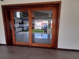 Foto 12 de ALQUILER DE PROPIEDAD COMERCIAL EN URDESA