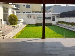 Foto 44 de ALQUILER DE PROPIEDAD COMERCIAL EN URDESA