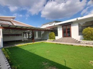 Foto 46 de ALQUILER DE PROPIEDAD COMERCIAL EN URDESA