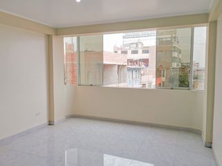 Foto 3 de Moderno Departamento en Venta en San Juan de Miraflores – ¡Excelente Ubicación y Precio!