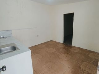 Foto 10 de Vendo casa rentera en la Celi Roman