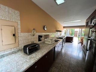 Foto 8 de VENTA CASA EN MANUEL AUGUSTO OLAECHEA – EL ROSEDAL – MIRAFLORES