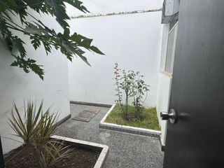 Foto 6 de Alquiler de Casa Residencial en El Corazón de San Isidro