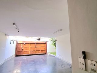 Foto 19 de Venta de Hermosa Casa en Surco