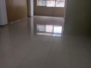 Foto 9 de VENTA DEPARTAMENTO UBICADO EN CALLE 1ERO MAYO ENTRE QUITO Y MACHALA