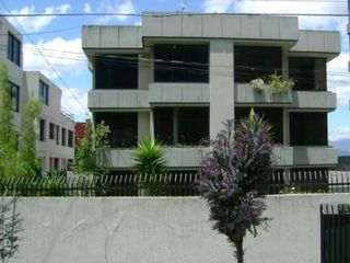 Foto 1 de Departamento de renta Quito Tenis