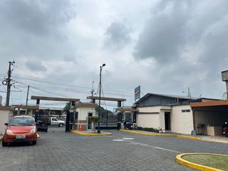 Foto 1 de Casa en Conjunto Jeannet
