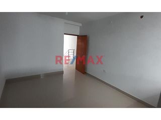 Foto 5 de Se Vende Local De Estreno