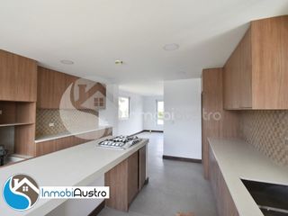 Foto 5 de Challuabamba, Venta de Hermosa Casa Moderna ¡POR ESTRENAR!