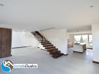 Foto 7 de Challuabamba, Venta de Hermosa Casa Moderna ¡POR ESTRENAR!