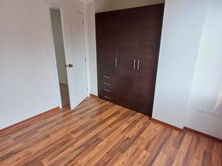 Foto 23 de Conocoto casa de arriendo amplio jardín, dos parqueaderos excelente ubicación $460 incluida alícuota