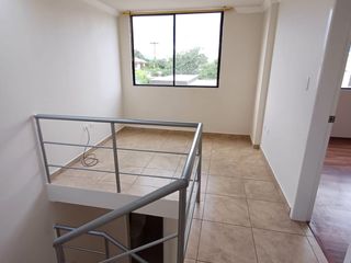Foto 25 de Conocoto casa de arriendo amplio jardín, dos parqueaderos excelente ubicación $460 incluida alícuota