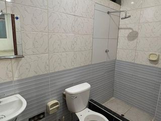 Foto 4 de REMATO CASA DE 3 PISOS