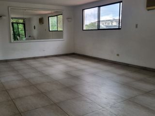 Foto 21 de Amplio Departamento en Alquiler – Urdesa Norte