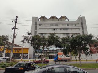 Foto 15 de TERRENO-ESQUINA 1,427m2 - LOS CIRUELOS - S.J.L.