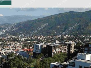 Foto 5 de VENTA Suite de lujo, en exclusiva zona de Cumbayá-San Juan alto, 3er piso