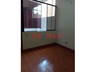 Foto 7 de Venta De Departamento En SAN MARTIN DE PORRES