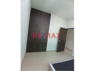 Foto 10 de Hermosa Casa Semi Amoblada En Alquiler En La 1Era Etapa De Palmeras -Centenario  ID: 1139787