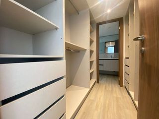 Foto 11 de Departamento de renta en Cumbaya sector Jacaranda, urbanización con seguridad 24/7, 2 dorms, patio.