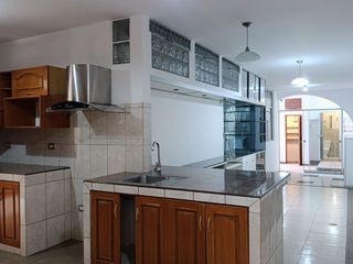 Foto 13 de ALQUILER DEPARTAMENTO CHOSICA BATA SOL 240 M2 S/.2500