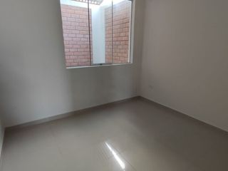 Foto 6 de Hermosa casa de estreno en una urbanización privada - Huarangos