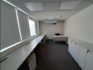 Foto 4 de VENDO LOCAL COMERCIAL EN PLENA AV LA ENCALADA - SURCO
