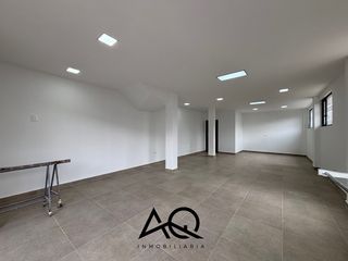 Foto 5 de Local comercial de alquiler en Loja