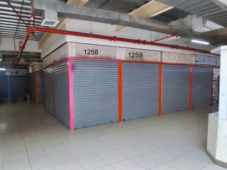 Foto 2 de Oportunidad de Inversión: 2 tiendas en Venta en Malvinas Plaza