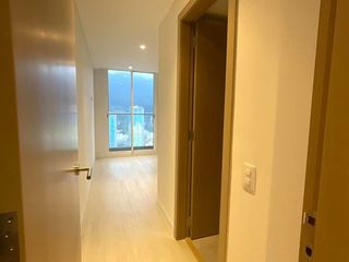 Foto 2 de Apartamento esquinero en renta de 57m2